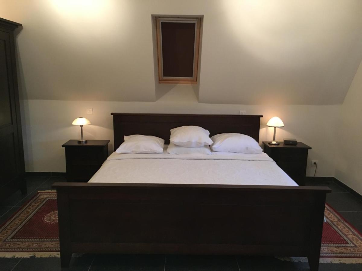 Hotel La Chaumiere Asse 외부 사진