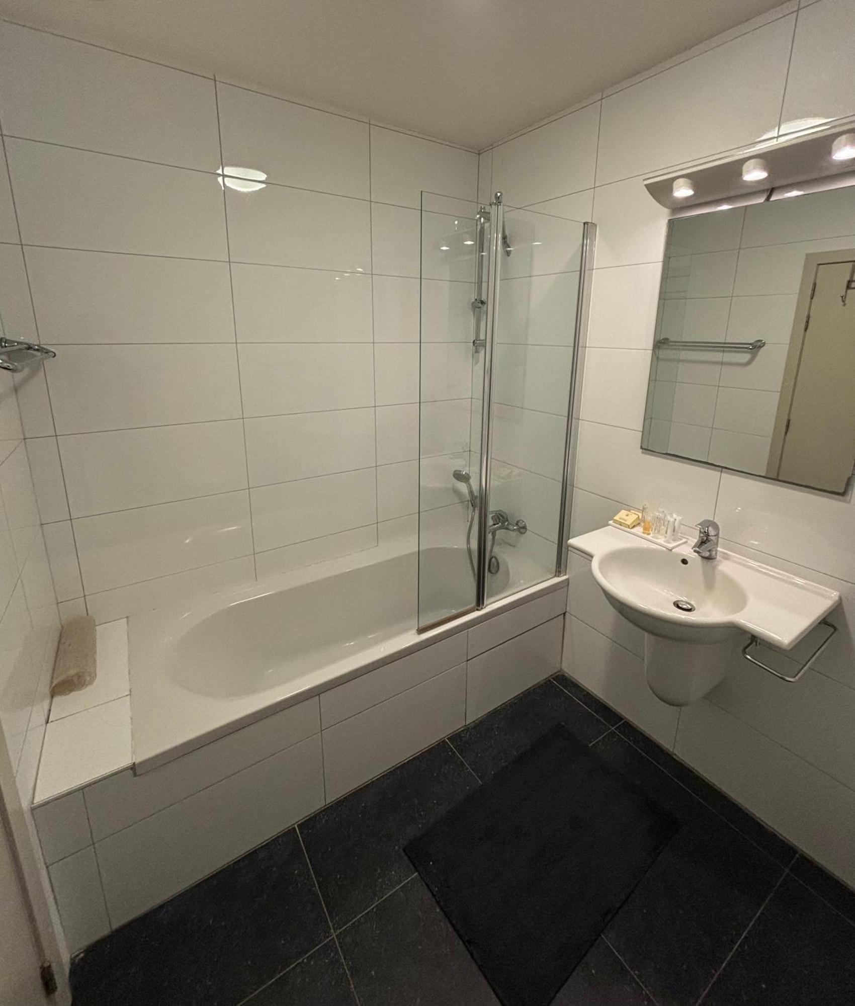 Hotel La Chaumiere Asse 외부 사진