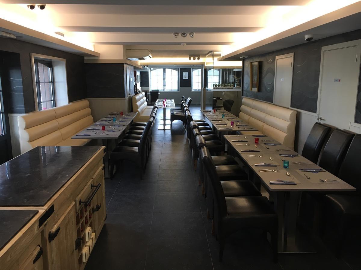Hotel La Chaumiere Asse 외부 사진